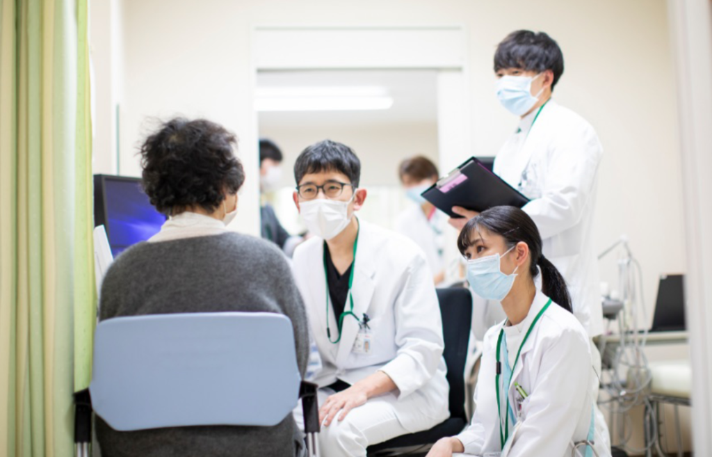 兵庫医科大学のIPW(多職種連携協働)(公式サイトより)